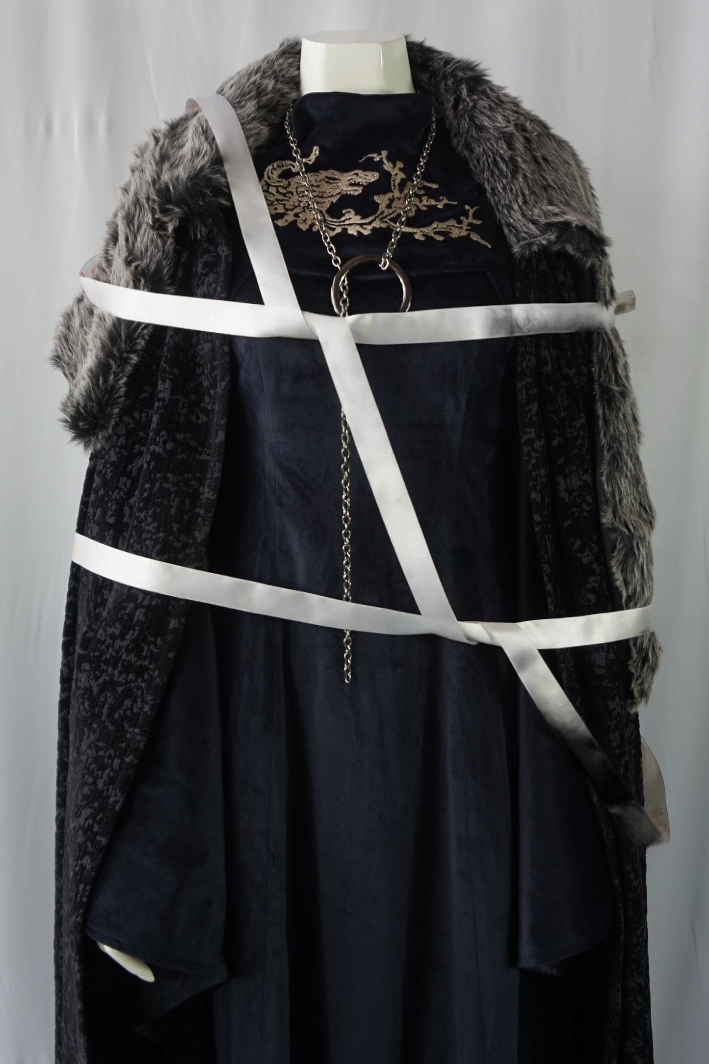 Queen Sansa Direwolf Black Dress Cosplay Costume